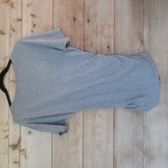 Express Gray Long Tee with Ruched Sides Size Small - Picture 6 of 6